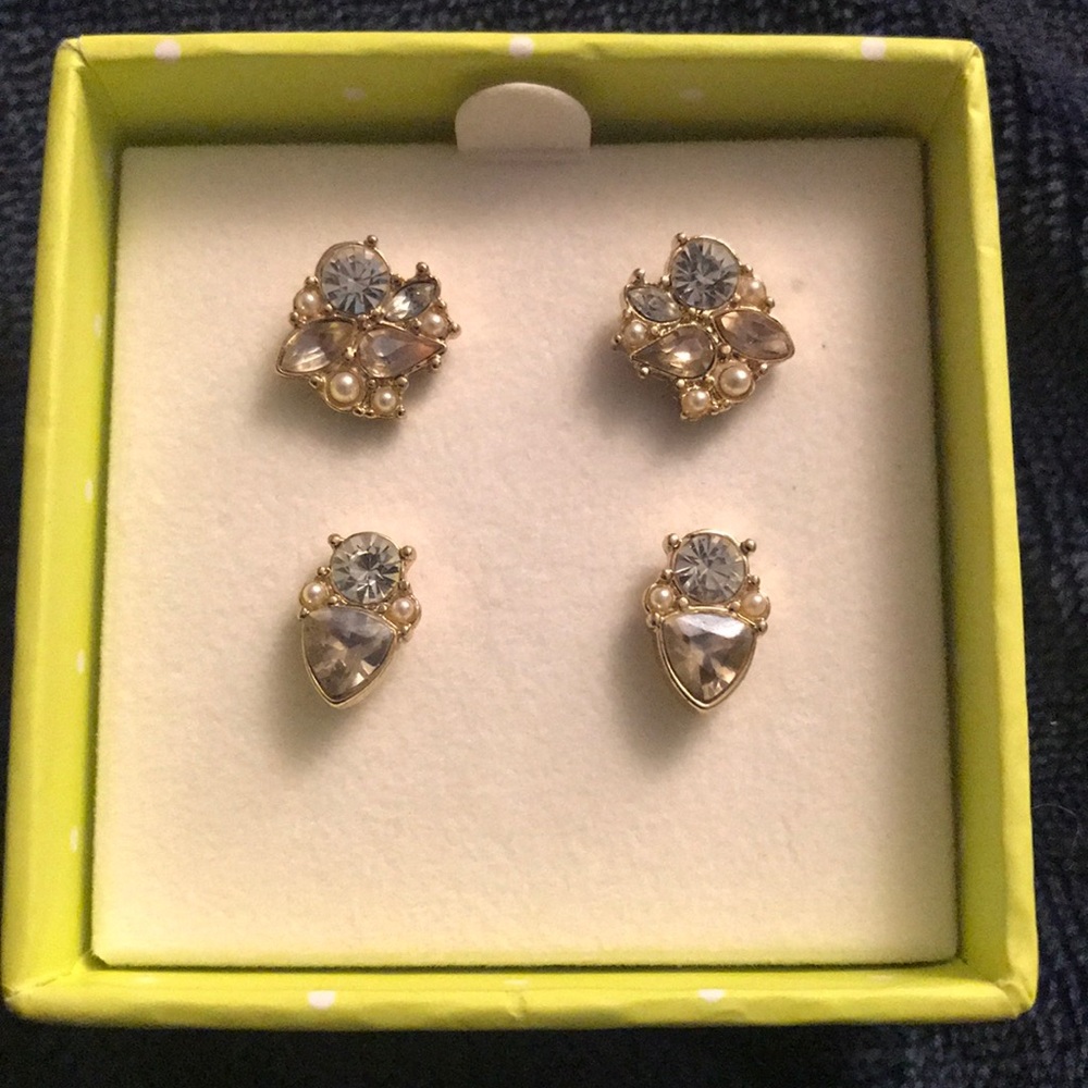 NEW IN BOX TWO PAIRS BEAUTIFUL BAUBLEBAR STUDS
